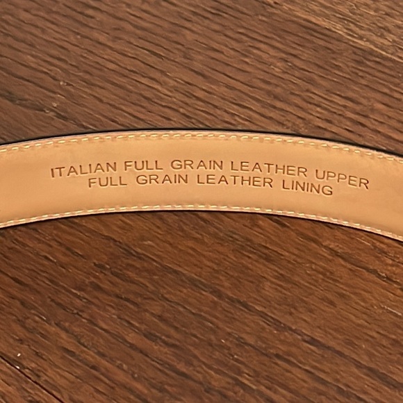 Kirkland Black Women’s Belt Black Buckle Size 40 Pants - Picture 5 of 5